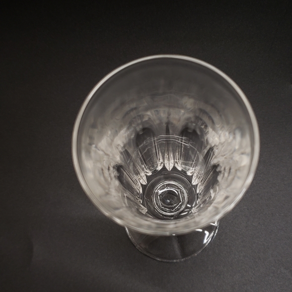 Elegant Vintage Victoria by Royal Crystal Rock Champagne Glass RCR Made in Italy - Picture 15 of 17